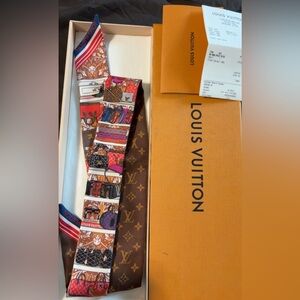 Louis Vuitton bandeau scarf